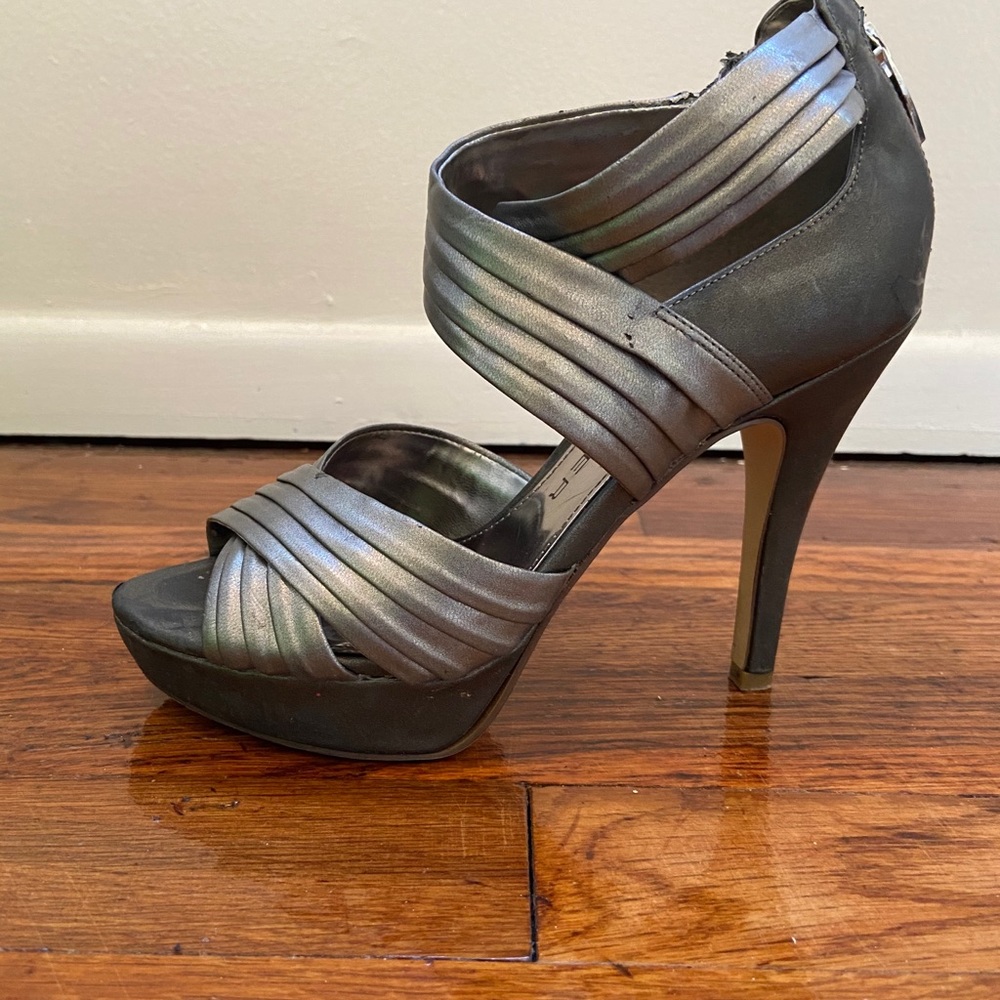 Marc Fisher | Platform High Heels - Picture 3 of 7